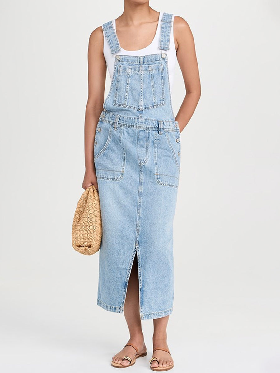 Robe salopette en jean fendue sur le devant