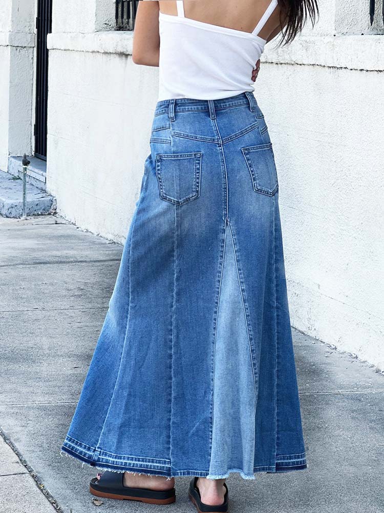 Gonna lunga svasata in denim di alta qualità, snellente e stretch