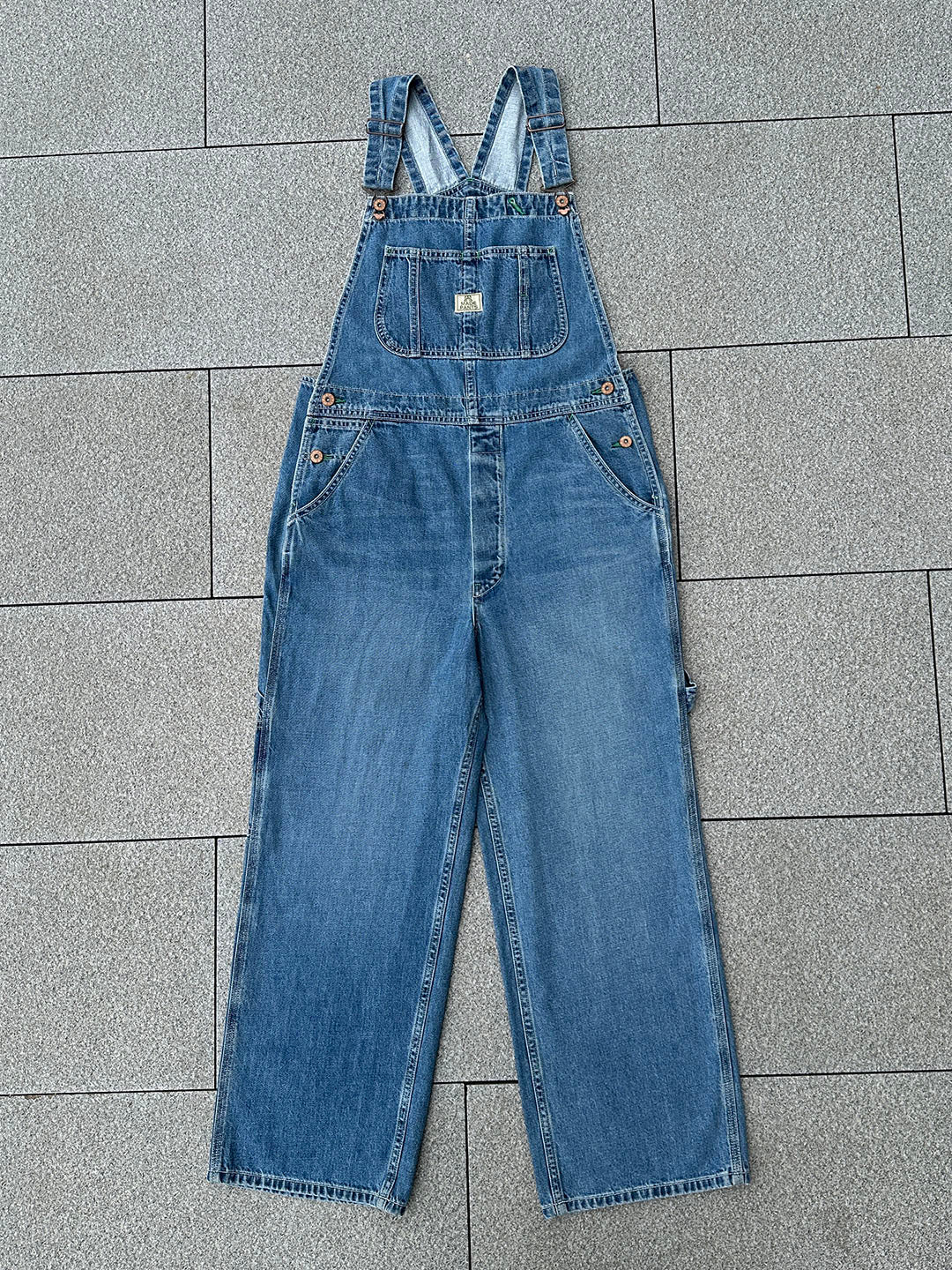 Salopette in denim da donna
