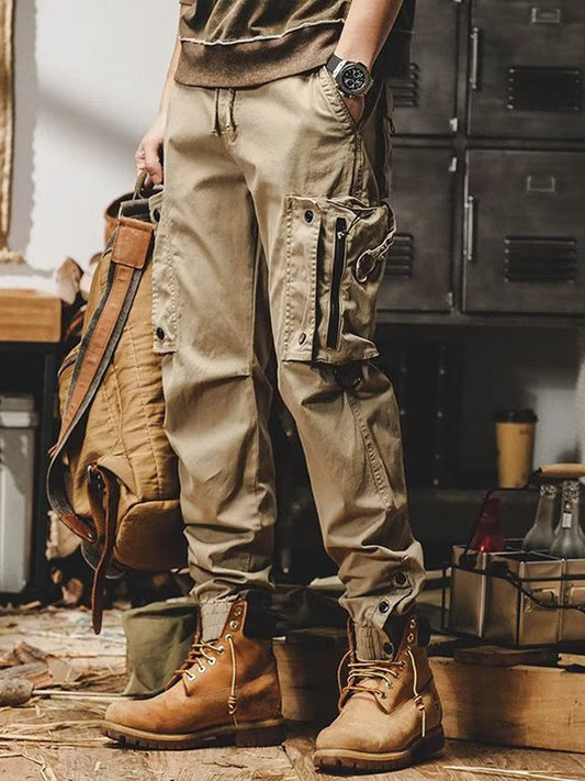 Herren-Cargohose aus Baumwoll-Stretch mit vielen Taschen