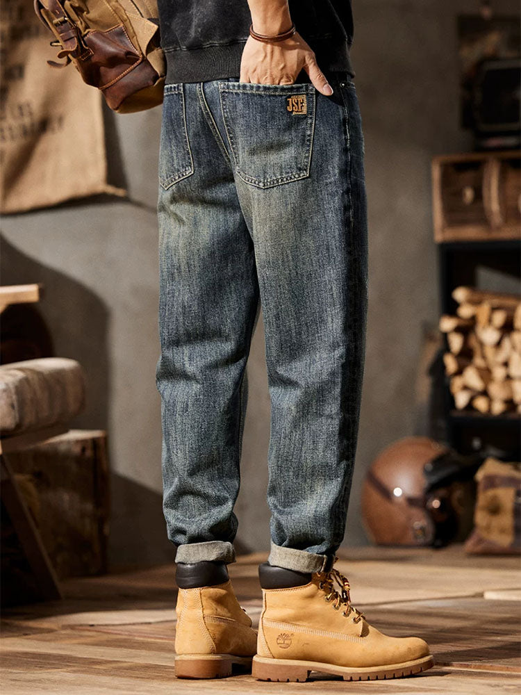 Jeans da uomo modello balloon fit con lavaggio retrò e design multi-tasche