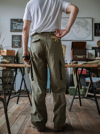 Riproduzione di pantaloni in twill a spina di pesce M-47 dell'esercito francese