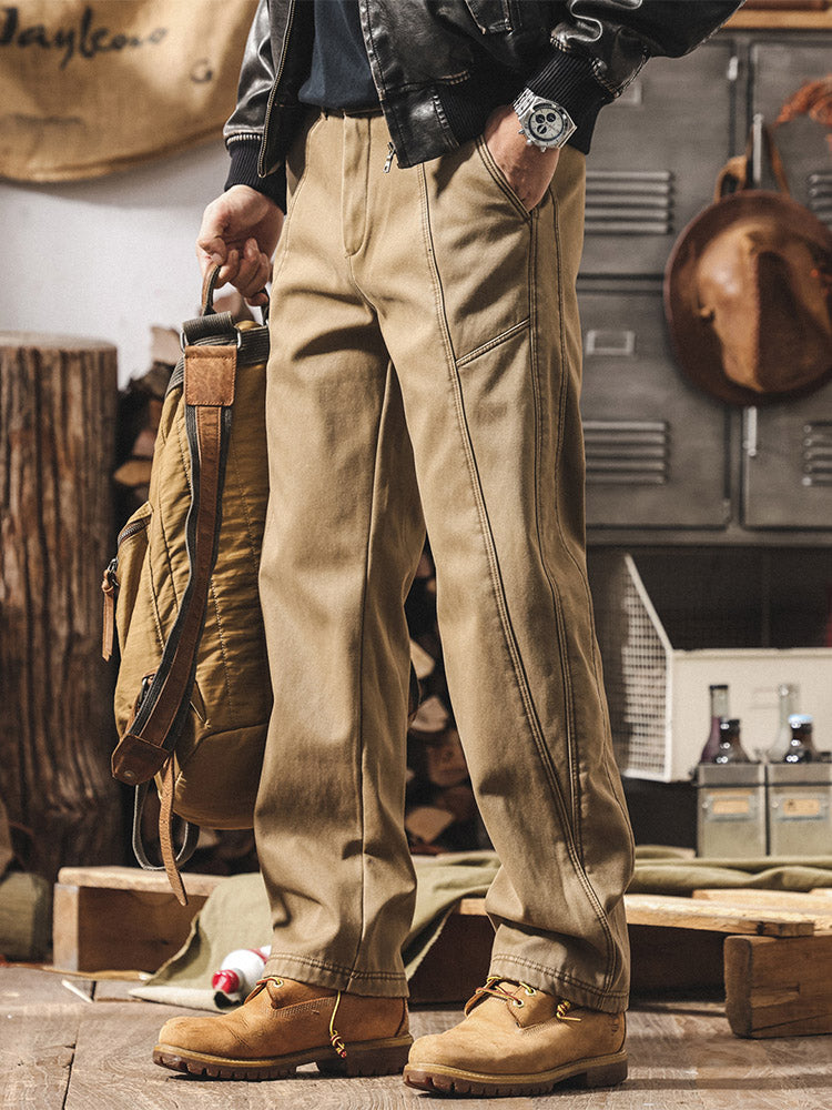 Herrenhose aus 100 % Baumwolle mit weitem Bein und kontrastierenden Nähten im Retro-Stil