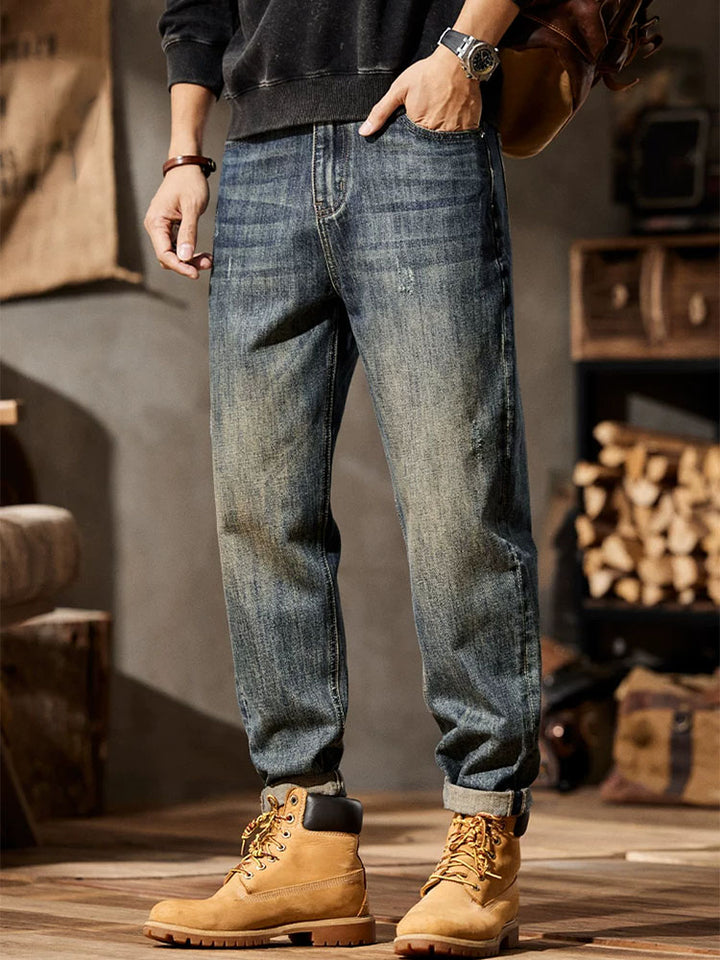 Jeans da uomo modello balloon fit con lavaggio retrò e design multi-tasche
