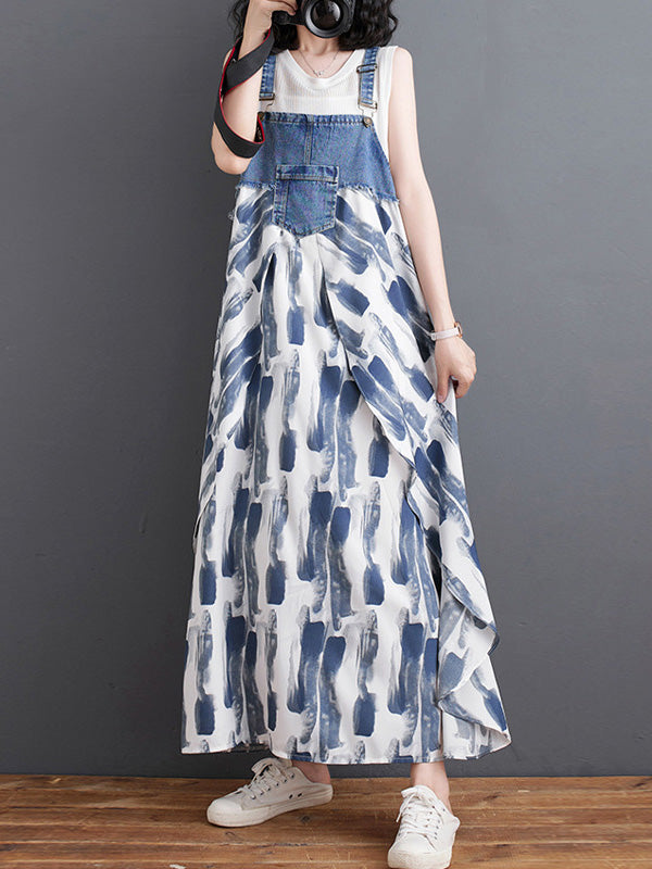 Abito salopette lungo in denim patchwork con stampa acquerello