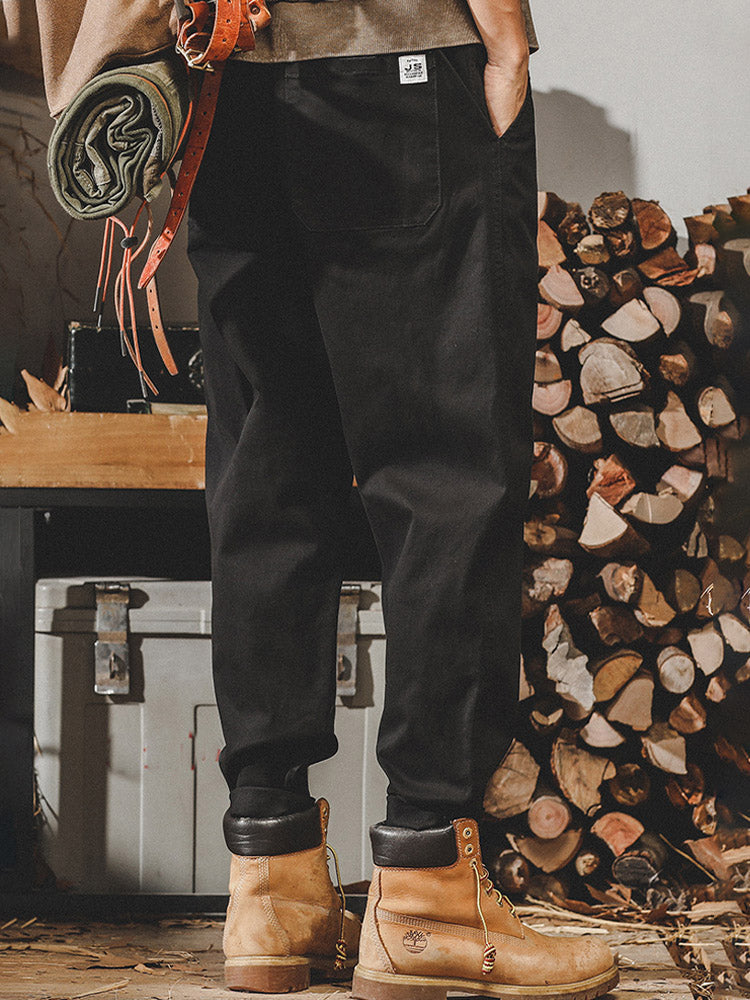 Herren Freizeithose aus 98% Baumwolle und 2% Elastan mit Kordelbund