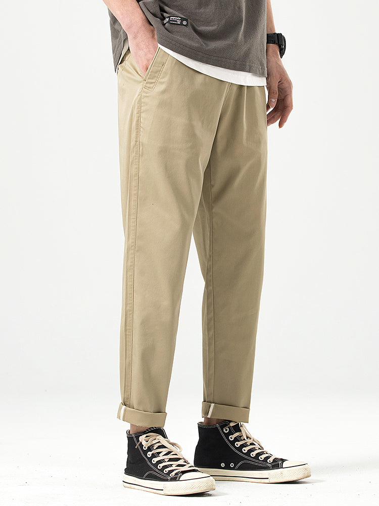 Lässige Herren-Freizeithose in Cropped-Passform
