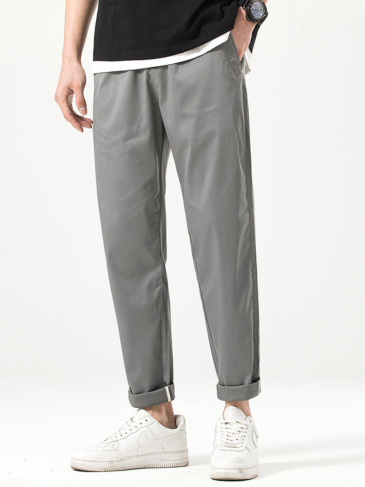 Lässige Herren-Freizeithose in Cropped-Passform