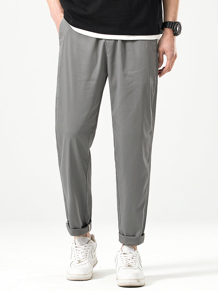 Lässige Herren-Freizeithose in Cropped-Passform
