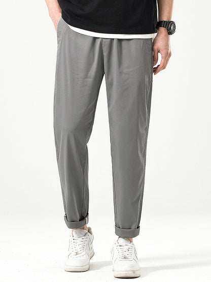 Lässige Herren-Freizeithose in Cropped-Passform