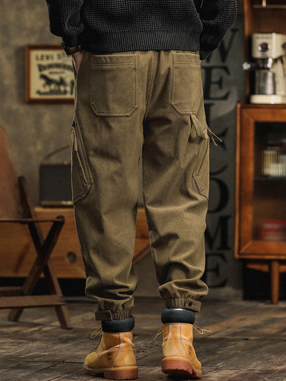 Lässige Herren-Cargohose aus Cord mit Zierriemen