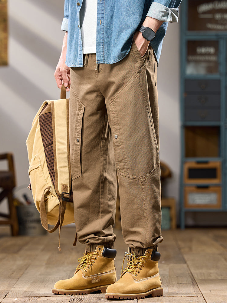 Pantaloni cargo da uomo a vestibilità comoda con multitasche