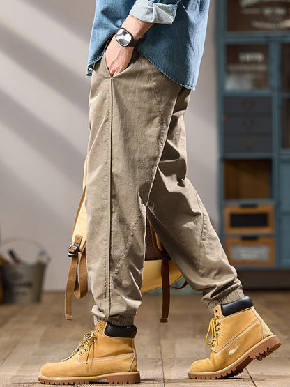 Lässige Herren-Jogginghose aus reiner Baumwolle mit mehreren Taschen und elastischen Bündchen