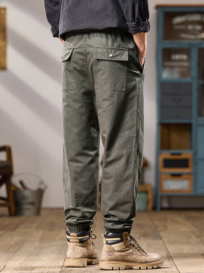 Pantaloni cargo da uomo a vestibilità comoda con multitasche