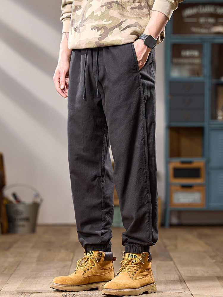 Lässige Herren-Jogginghose aus reiner Baumwolle mit mehreren Taschen und elastischen Bündchen
