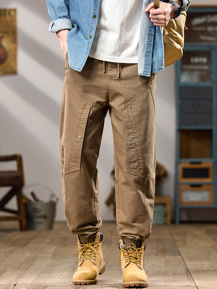 Pantaloni cargo da uomo a vestibilità comoda con multitasche