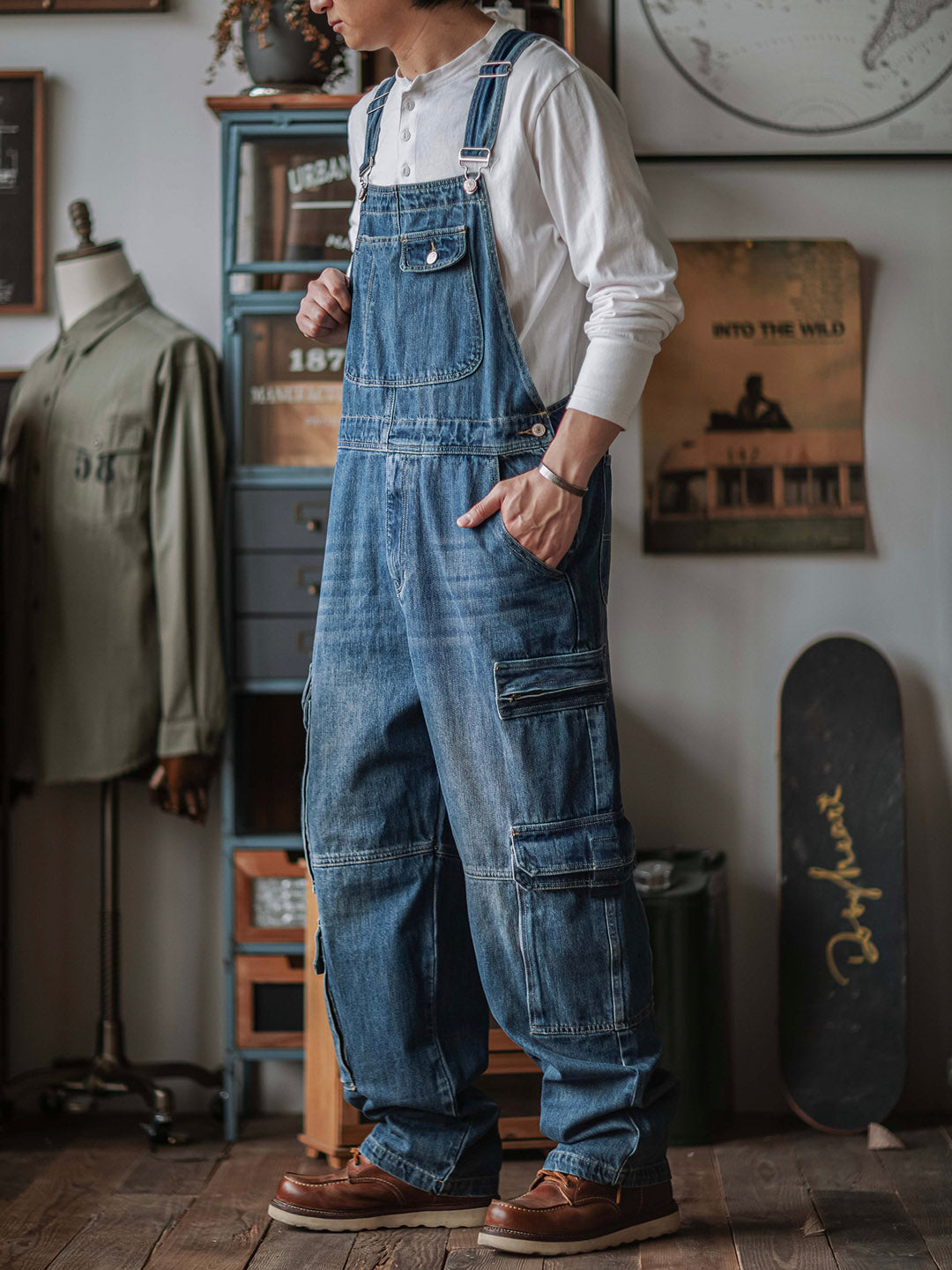 Salopette en jean pour homme avec poches cargo
